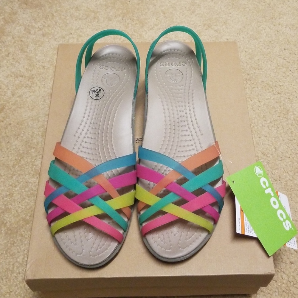 Crocs Wedge size 9 new with tags